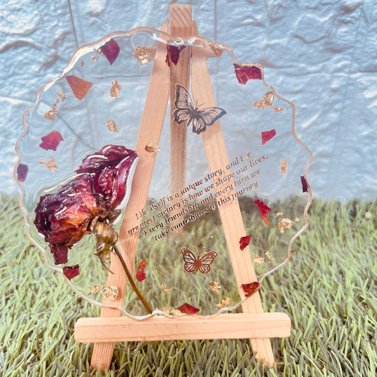 Resin 5inch Round curve shape with Single Rose & Content Flower Preservation