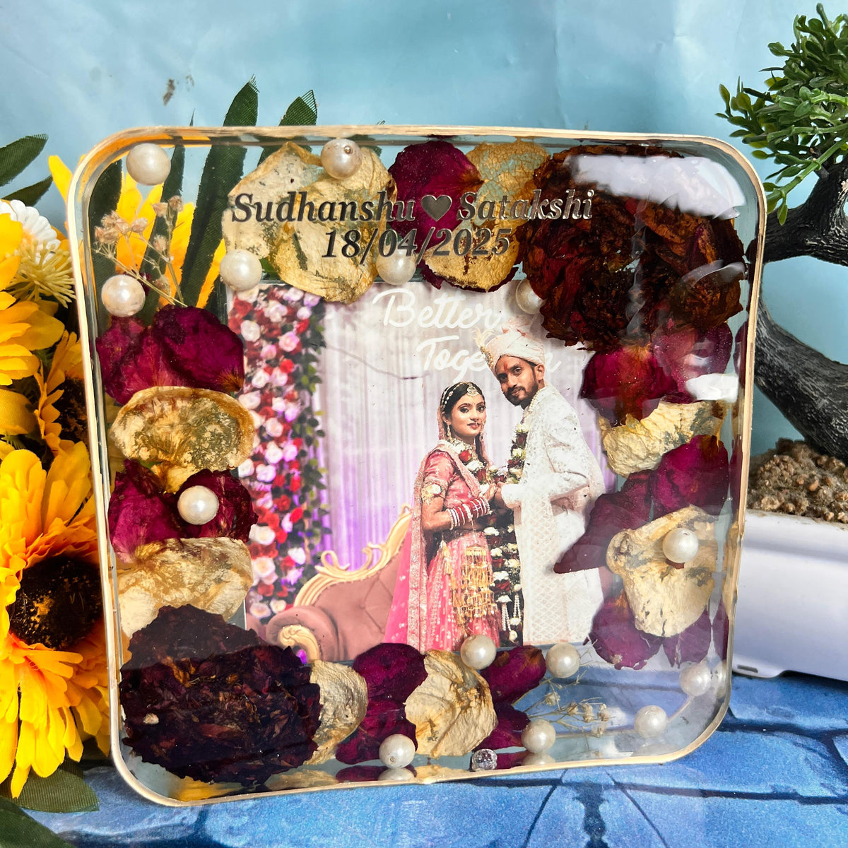 Resin 6 inch block with couple photo & Flowers varmala Preservation