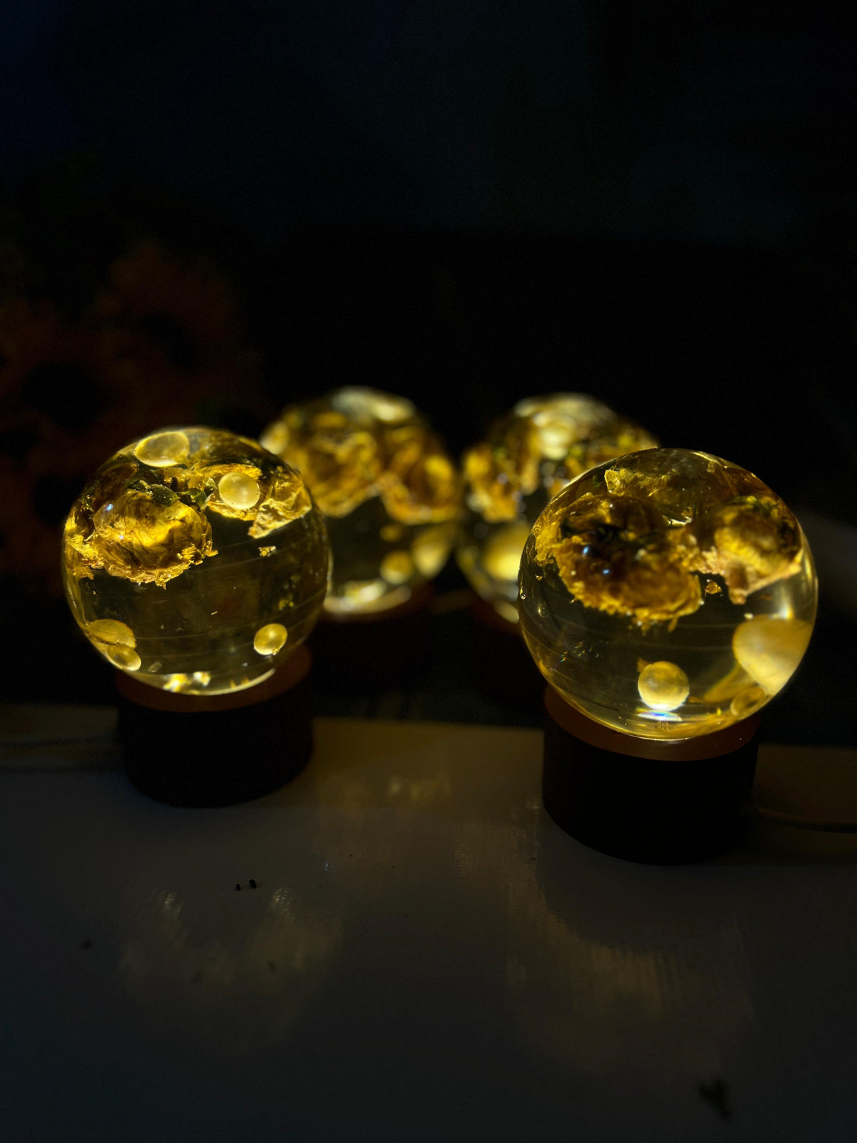 Resin 4 set of Paper weghit with LED lamp option Varmala Preservation