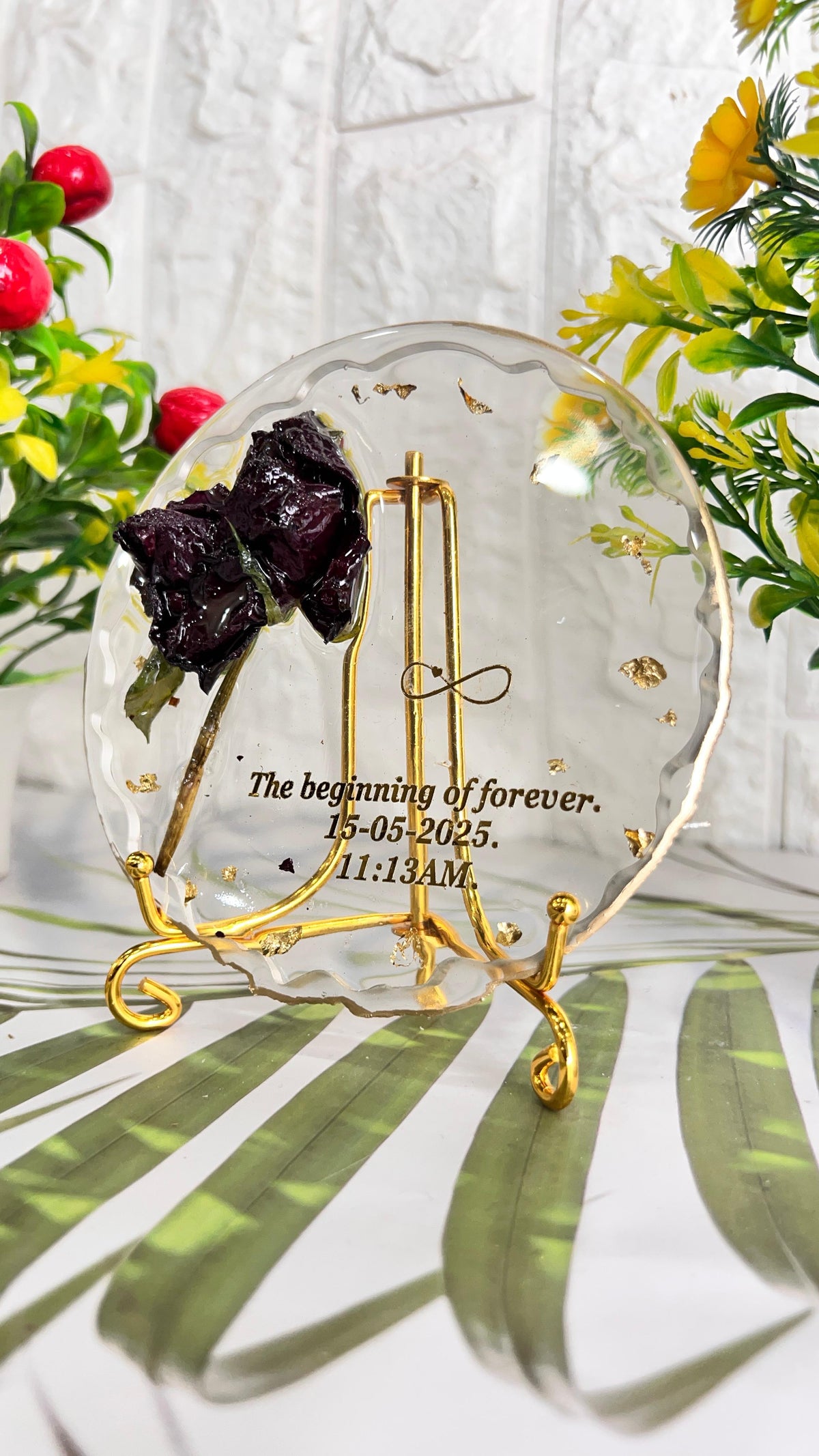 Resin 4 inch name initial Lamp with Qurki Lights with Sing Flowers Round curve shape Flowers & petals Flowers Presaervation