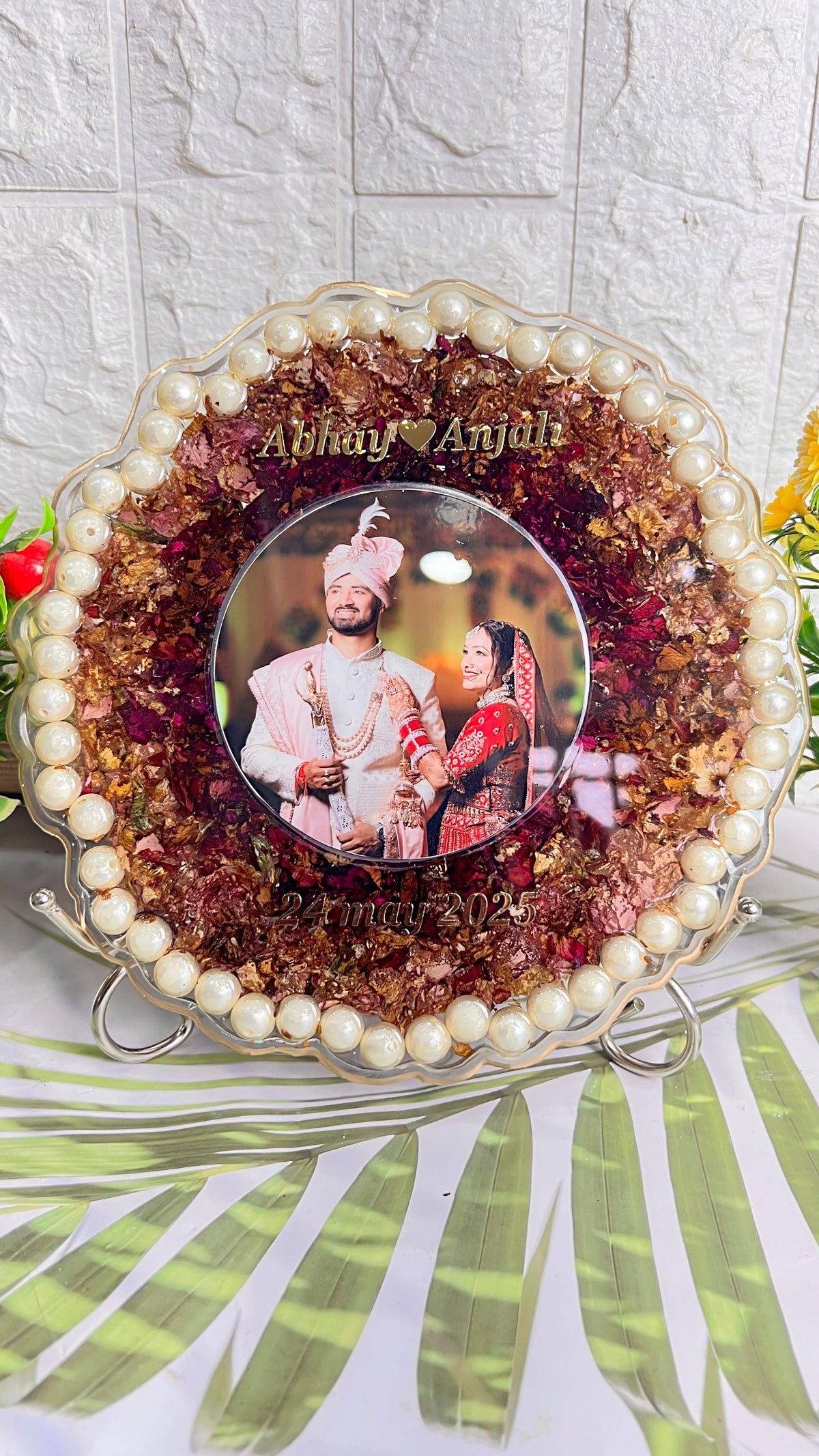 Resin 8inch curve shape with couple photo & name date with Pearls border Varmala Preservation