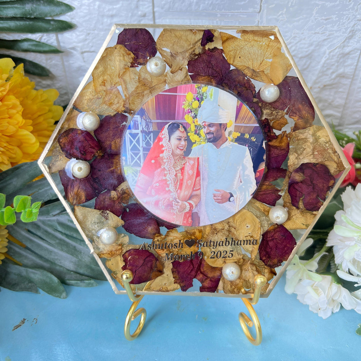 Resin 5inch hexogonal frame with Couple Photo & Name date Varmala Preservation