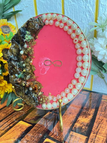 Resin 6inch round with Pink base & 3d flowers with Love infinite sign Flowers Preservation