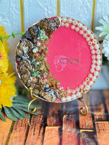 Resin 6inch round with Pink base & 3d flowers with Love infinite sign Flowers Preservation