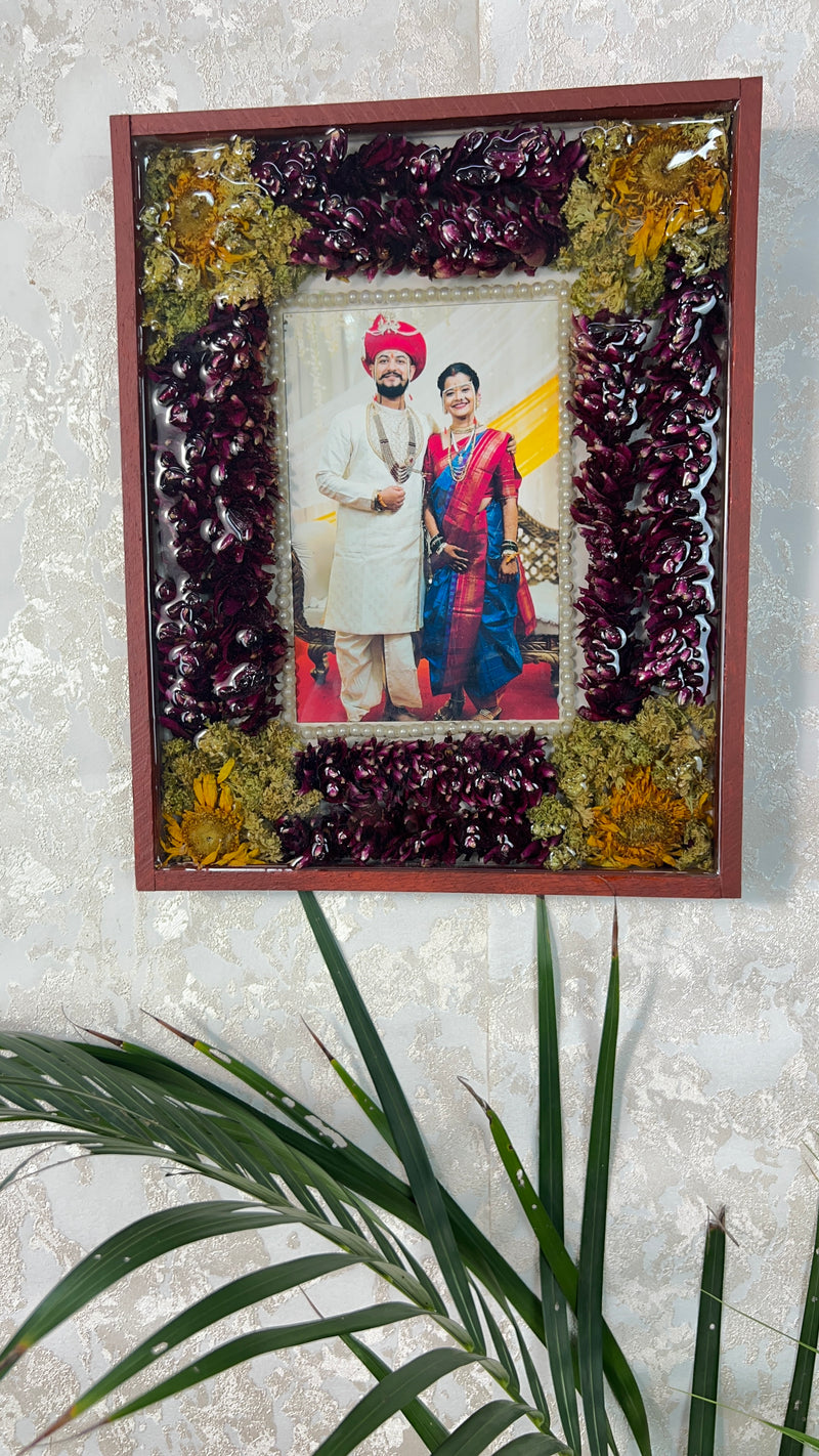 Teakwood Varmala preservation frame with photo n pearls