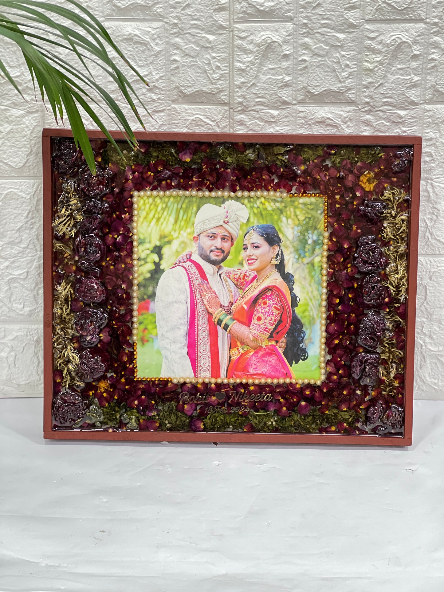 Beautiful red and white varmala preservation frame with big photo 15*18 inch