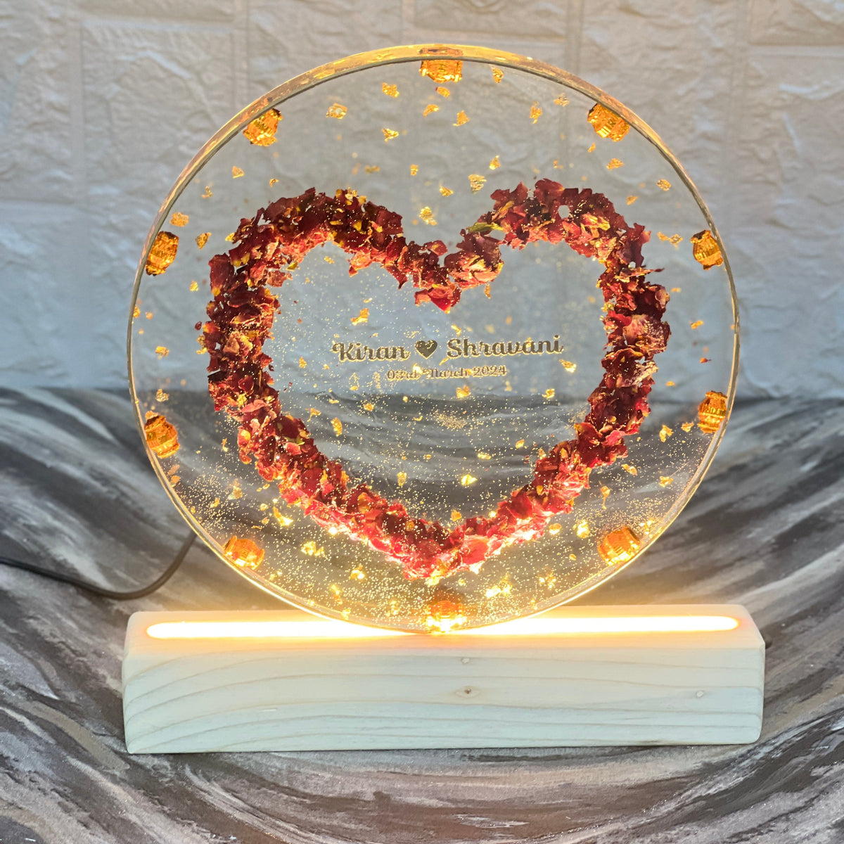 Round Heart- Shape Varmala Preservation LED Lamp