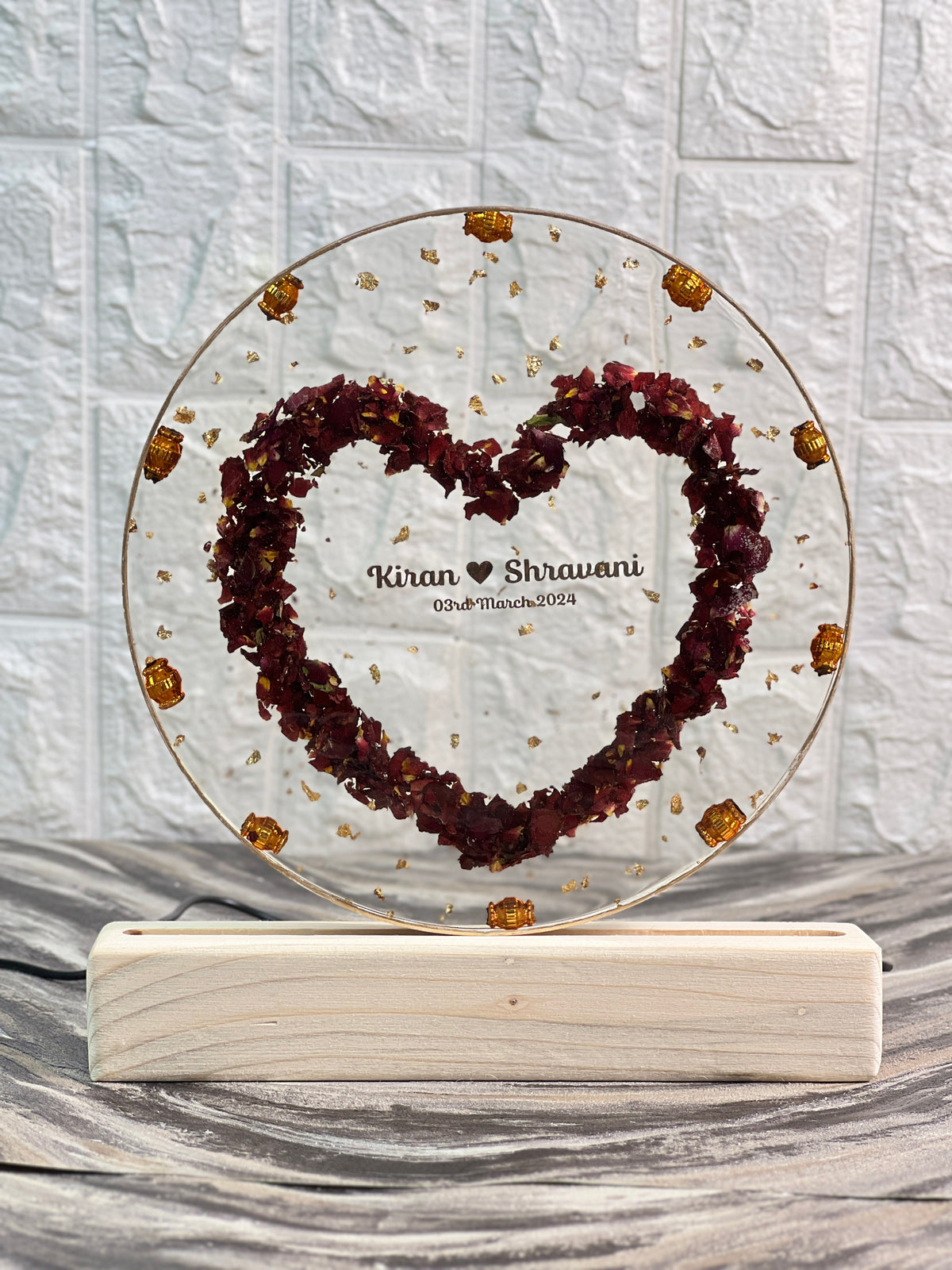 Round Heart- Shape Varmala Preservation LED Lamp