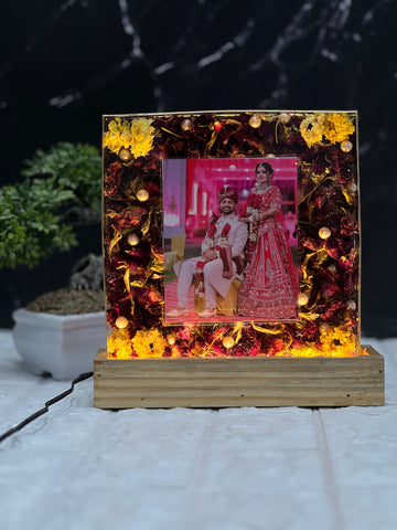 Marriage Garland Preservation in Resin | Deep-Casting Frame
