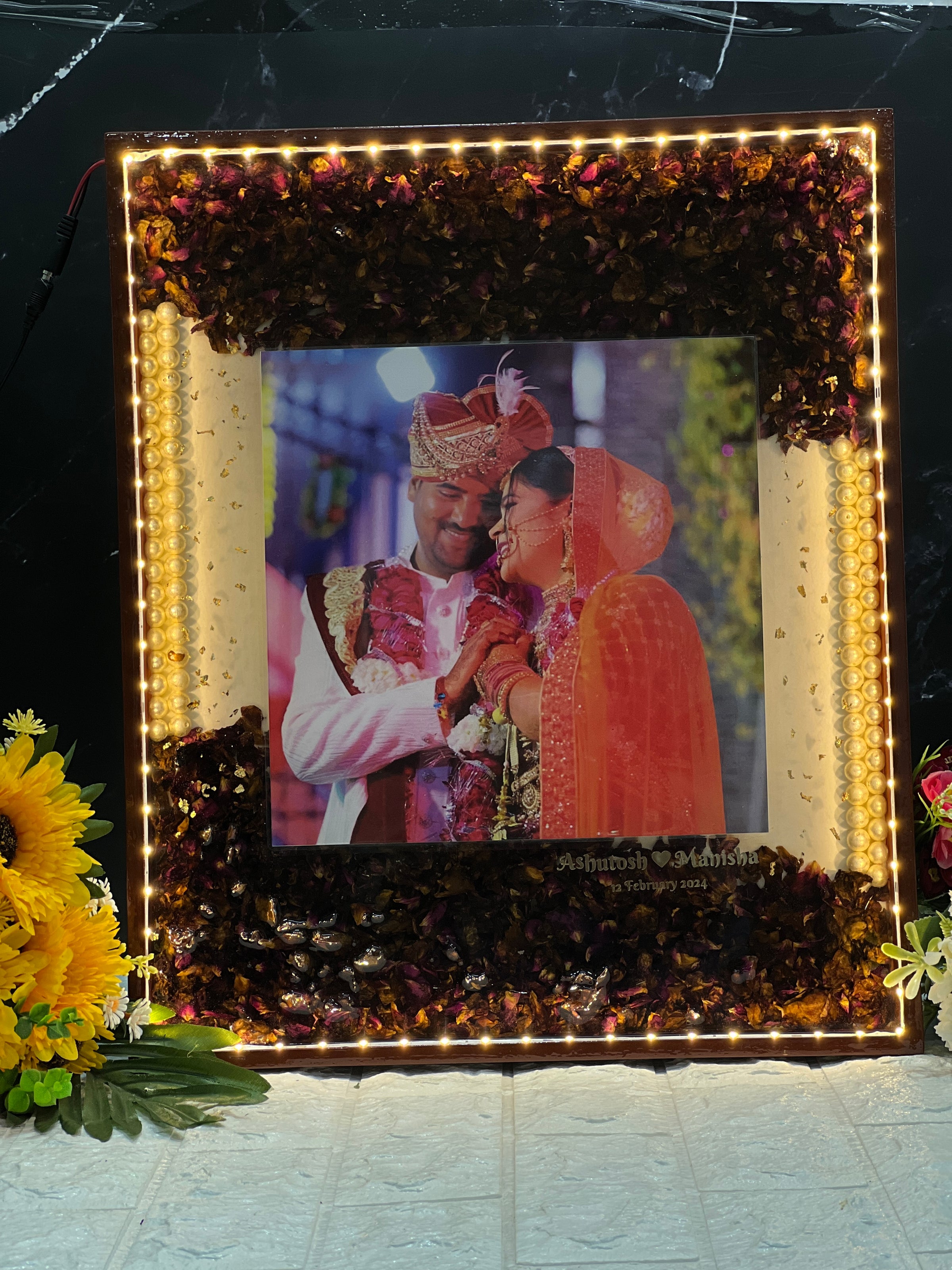 Resin Preserved Photo Frame | Teakwood Varmala Preservation Frame