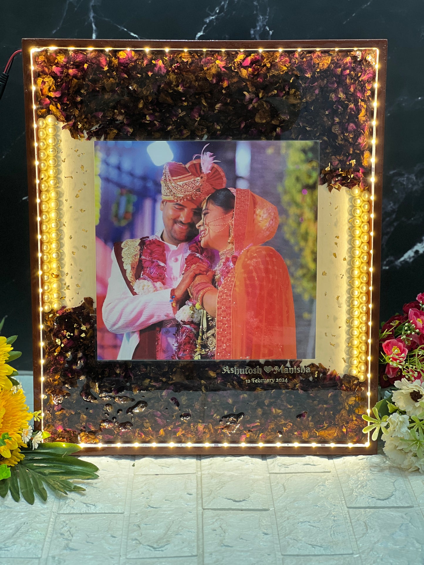 Big varmala preservation frame with led light connection/ flower preservation lamp/ wedding gift