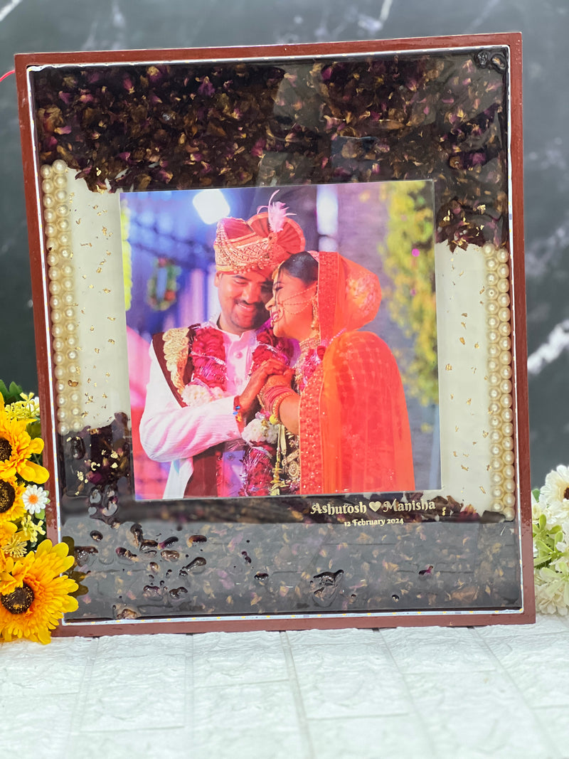 Resin Preserved Photo Frame | Teakwood Varmala Preservation Frame
