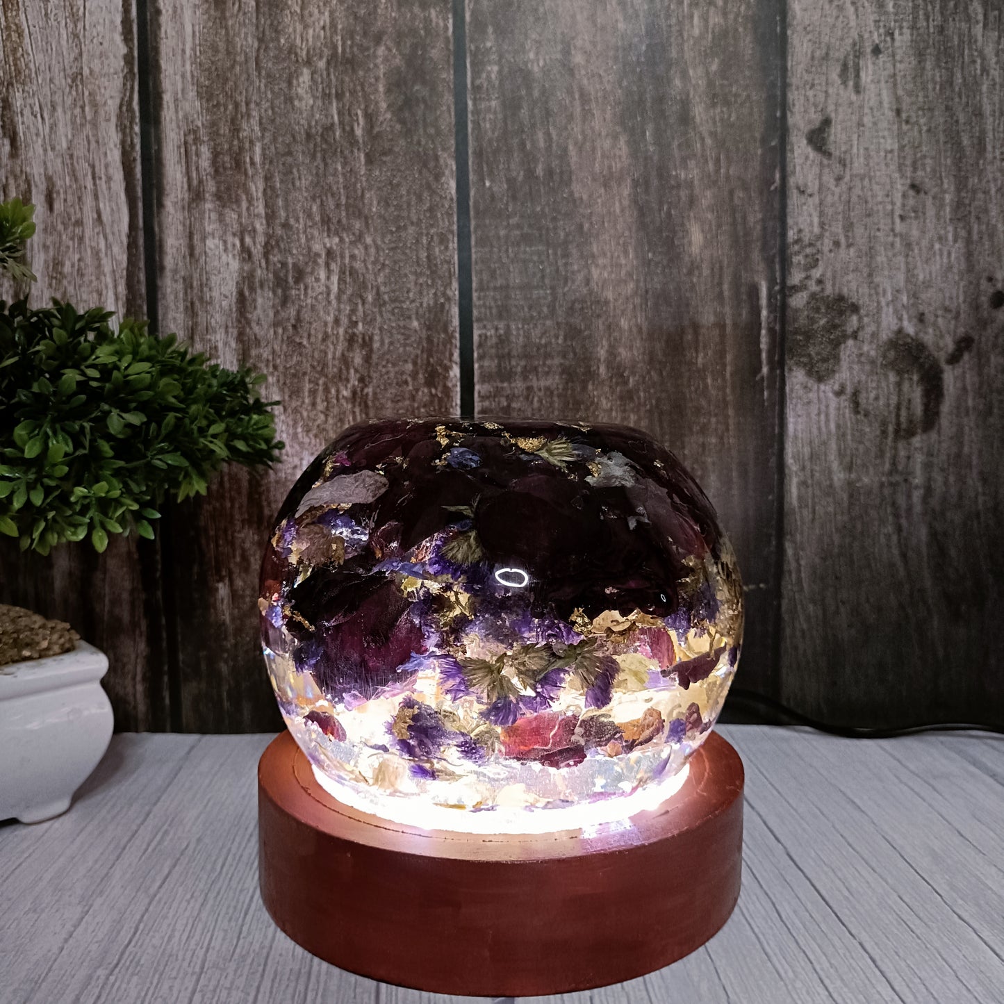 Resin Flower Preservation Led Lamp For Wedding Gift, Gift For Wife, Gift For Husband, Couple Gift(Round)