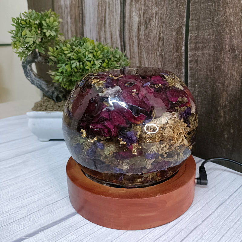 Resin Flower Preservation LED Lamp For Wedding Gift