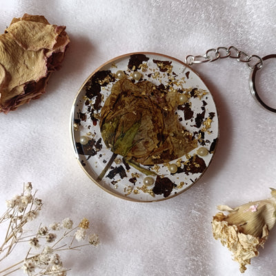 Matching Real Flower Resin Keychains for Couples
