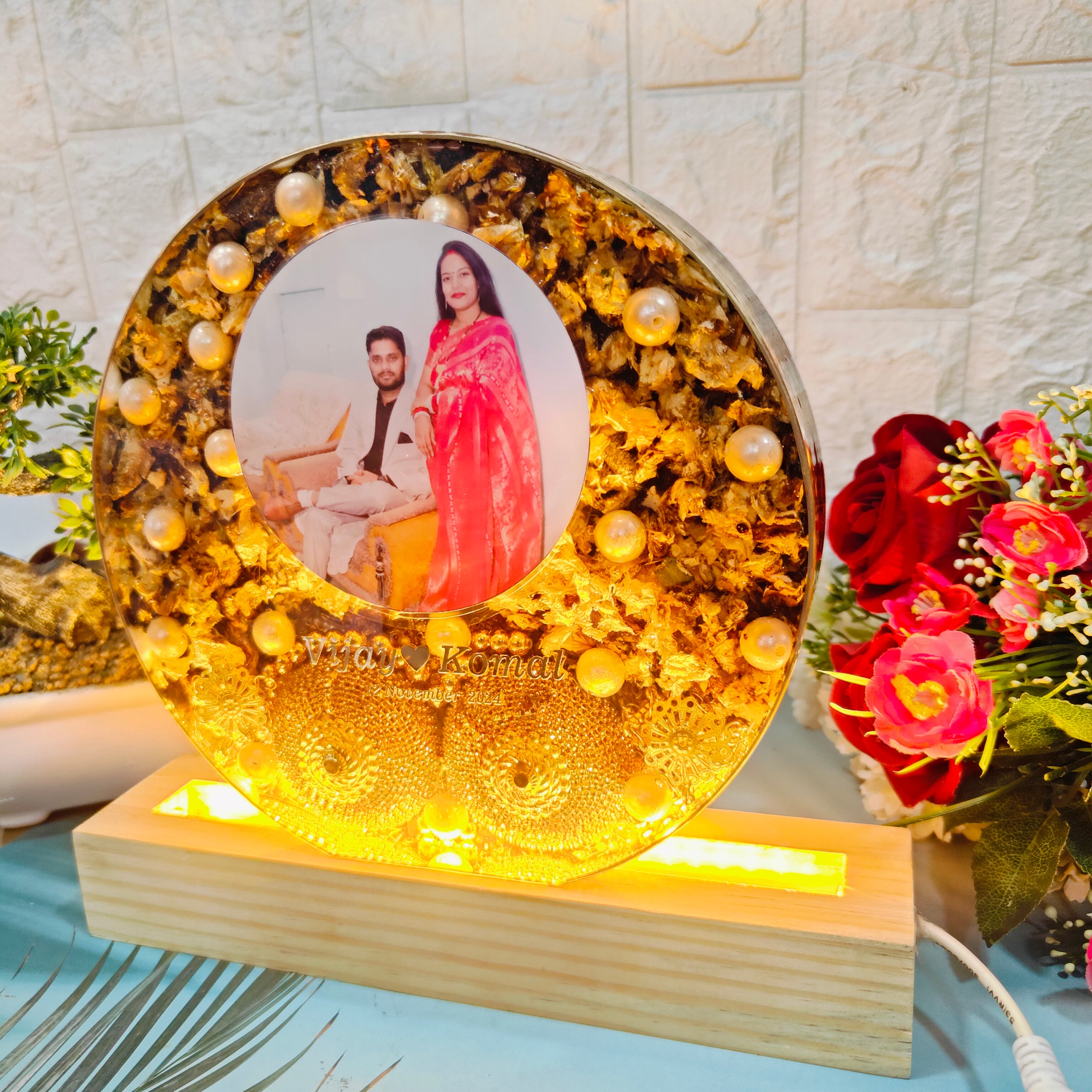 8-Inches Deep-Casting Resin LED Block with Kaleera Preservation