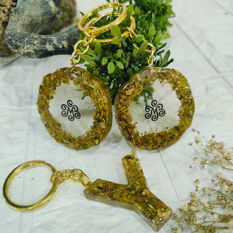 Customised flower preservation logo keychains set