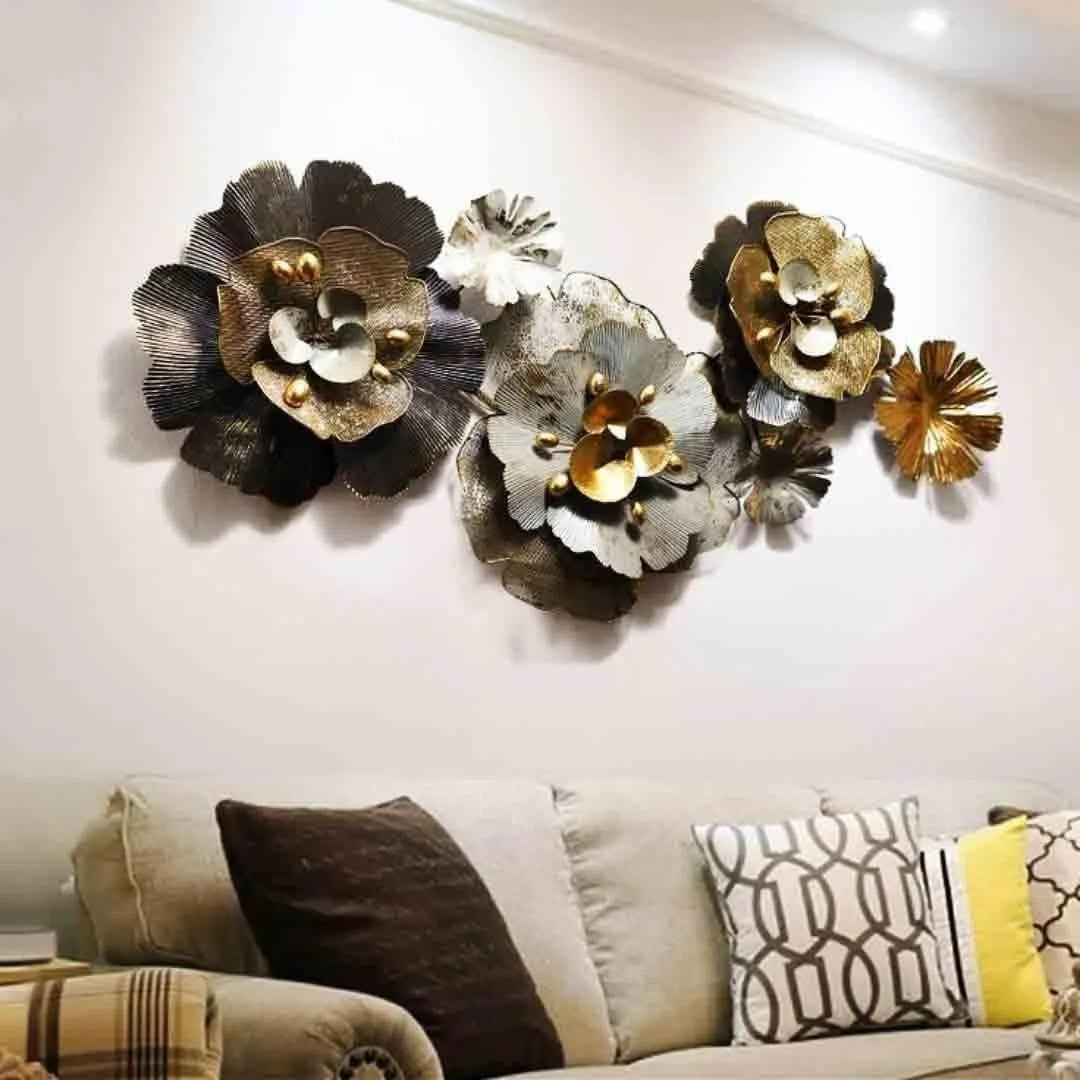 Giant Golden Flowers Metal Wall Hanging