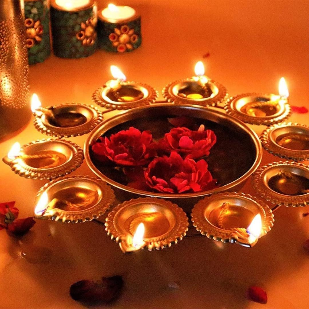 Metal Decorative Urli Bowl for Diwali Festive Round Diya Shape Candles Bowl for Festival Decor Set of 2 (Golden, Diameter: 12 inches)