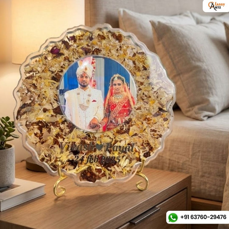 Resin 6inch curve shape with couple photo & name date with metal stand Varmala Preservation