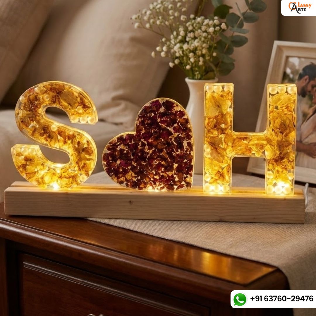 Resin Name Initial LED Lamp with Heart Sign (6-inch)