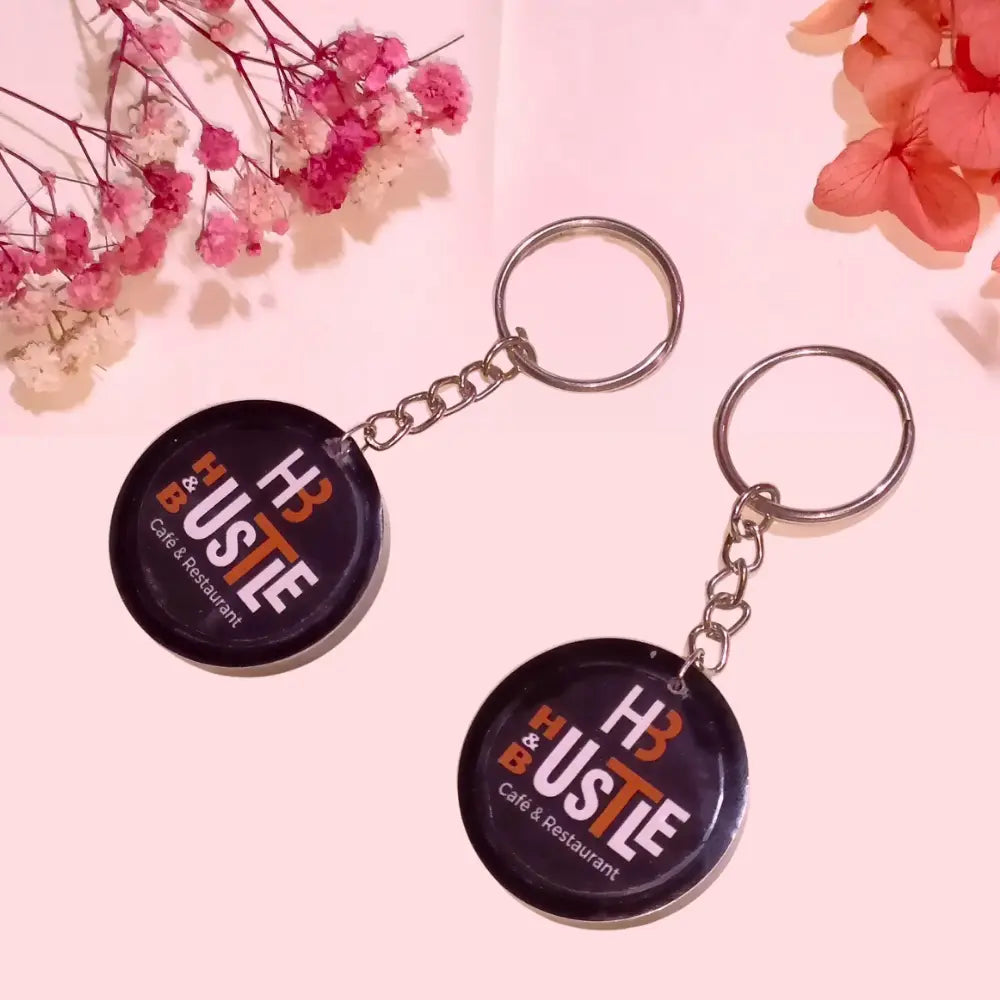 Resin Keychains With Company Logo for Corporate Gift, Decorative Purposes
