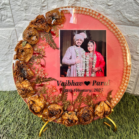 Resin 10inch round 3D flowers with couple Photo & Name Date with Pearls border Varmala Preservation