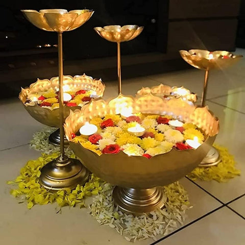 Taj Bowl Urli Candle Stand with Floating Diya for Home Decor and Festival (Set of 9)
