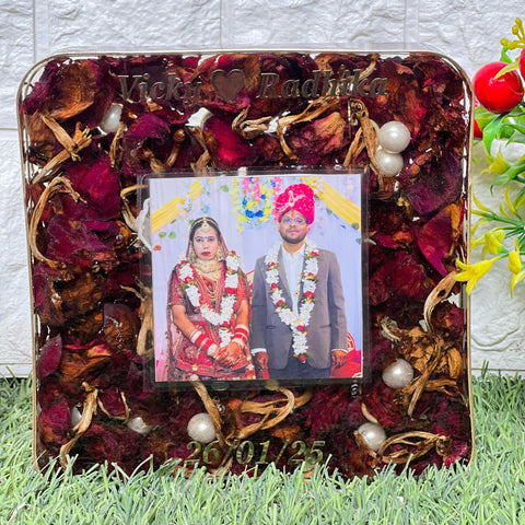 Wedding Couple Photo and Varmala Preservation in Resin (6- Inches)