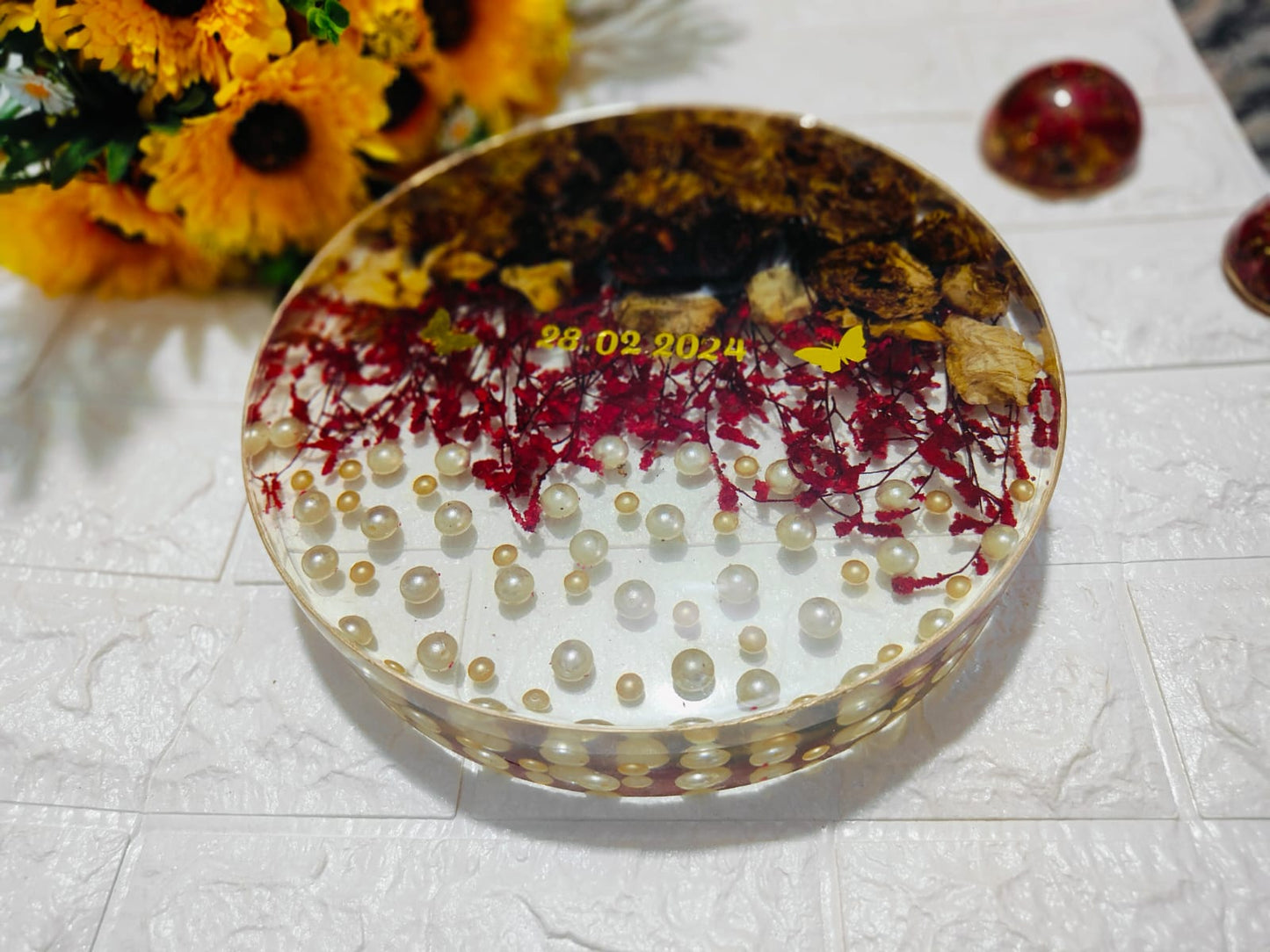 Flower Preserved in Round Resin Varmala Frame | Half Floral – Half Pearl Deepcasted Epoxy Jai Mala Frame | Epoxy Garland Resin Frame Preserve Engagement Date , Butterfly And Metal Stand