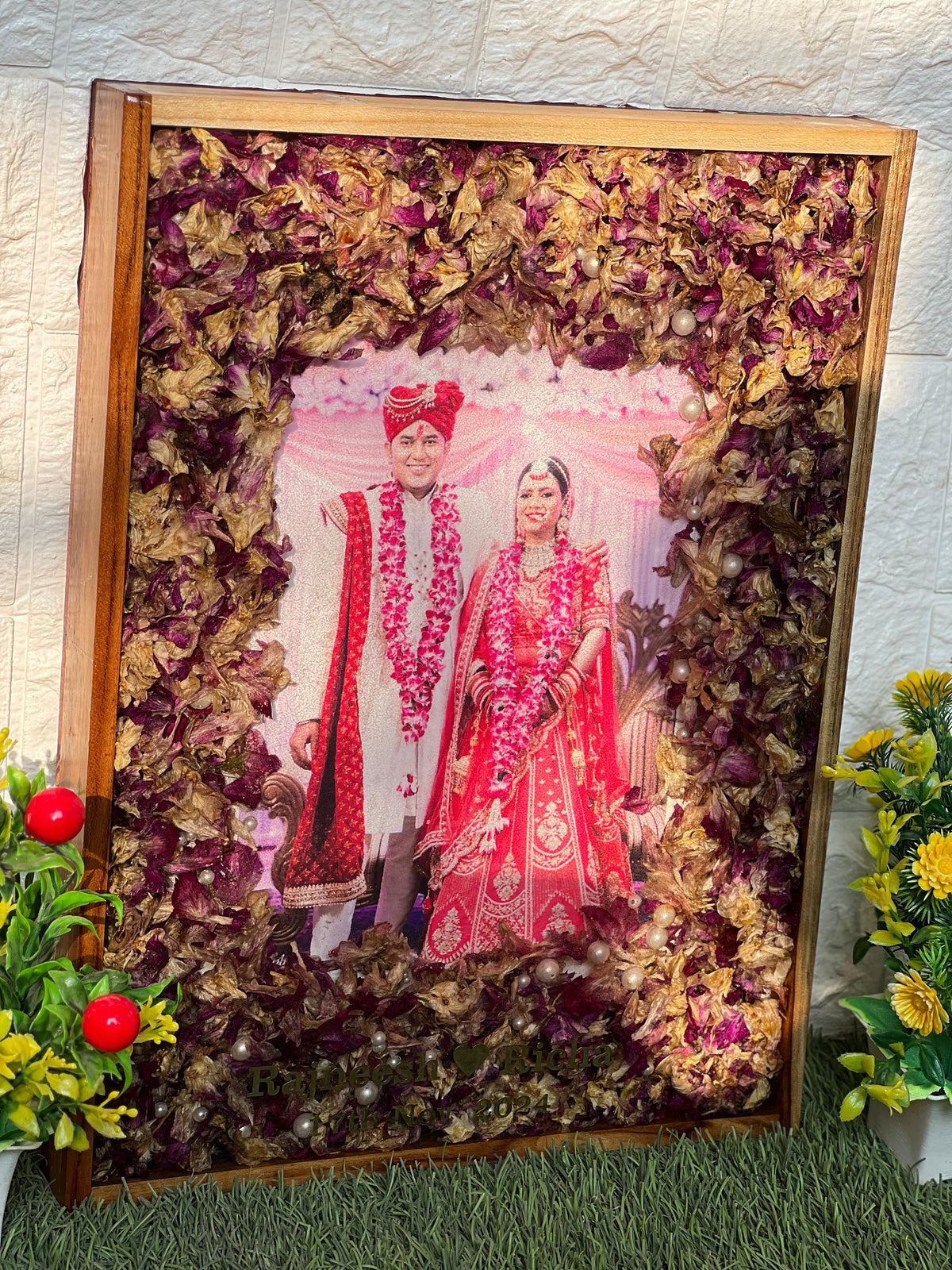 Wedding Varmala Keepsake | Flower Preservation Resin Frame (12*16 Inches)