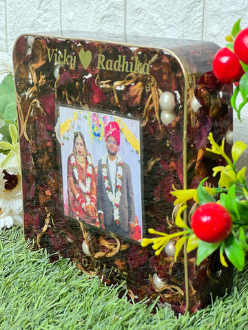 Wedding Couple Photo and Varmala Preservation in Resin (6- Inches)