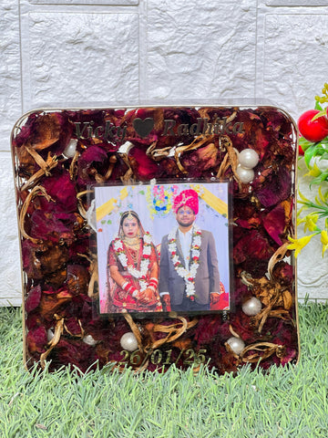 Wedding Couple Photo and Varmala Preservation in Resin (6- Inches)