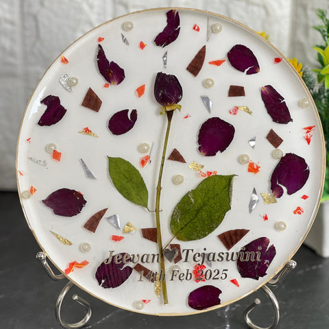 Resin 8inch round with Single  Rose &  Petals with chocklate rape also Flowers Preservation