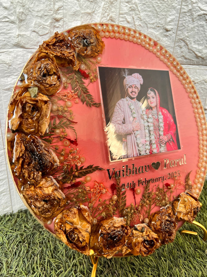 Resin 10inch round 3D flowers with couple Photo & Name Date with Pearls border Varmala Preservation