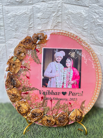 Resin 10inch round 3D flowers with couple Photo & Name Date with Pearls border Varmala Preservation