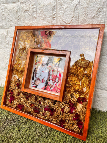 Resin 12inch Doule frame with Couple photo & Keleera & Flowers with Name Date Varmala Preservation
