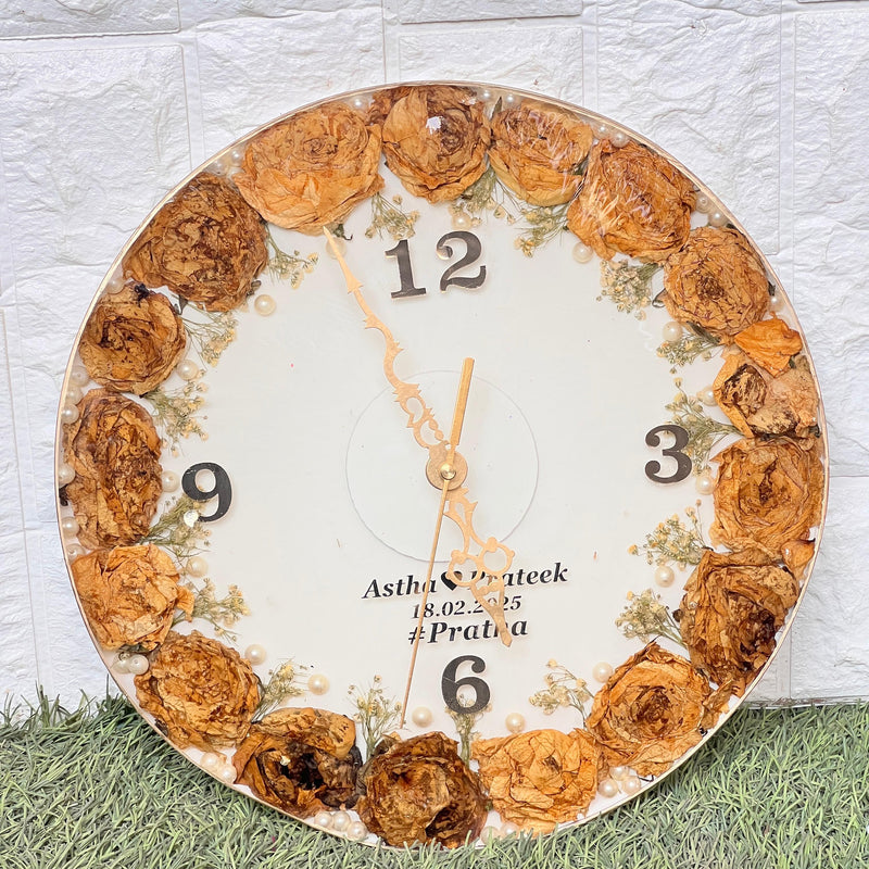 Resin 12inch round clock (4 roman number & name date) Varmala Preservation