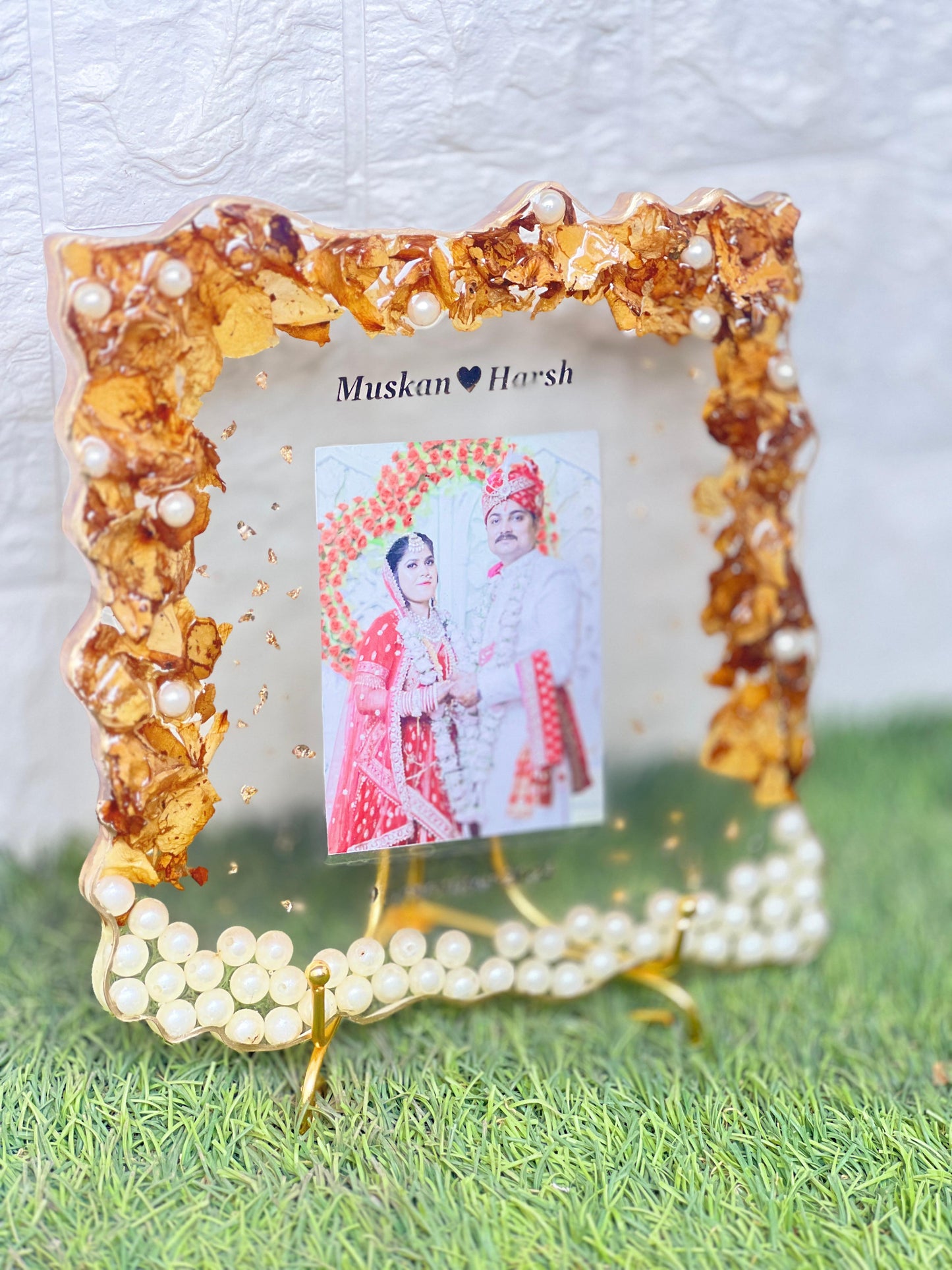 Resin 8inch square with couple photo & flowers petals with metal stand Varmala Preservation