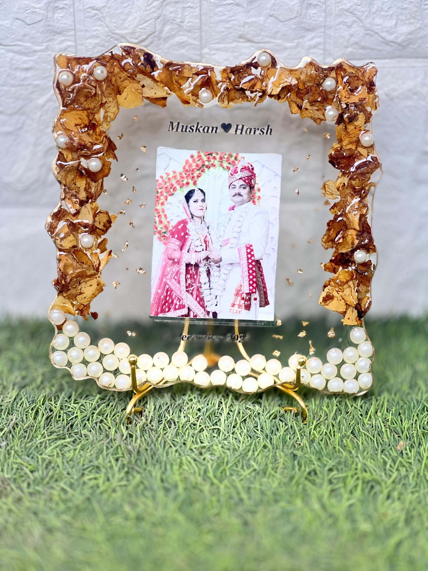 Resin 8inch square with couple photo & flowers petals with metal stand Varmala Preservation