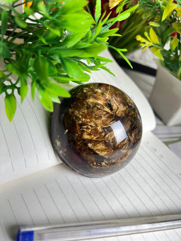 Resin Paper weight with Lotus Flowers & Red rose Petals Flowers Preservation