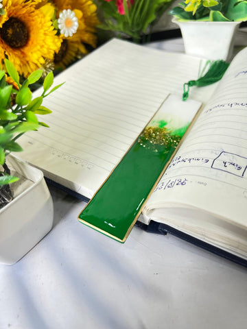 Reesin Bookmark with Green & White Combination Stylish Bookmark