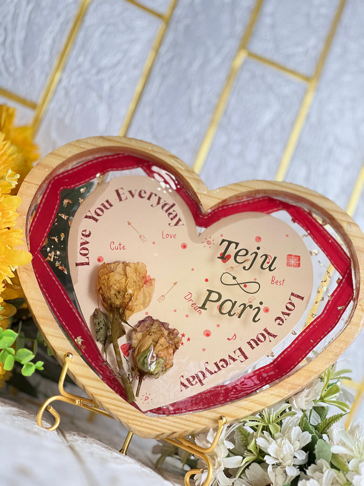 Resin 8inch Heart wooden frame with Card & 2 Roses , Couple text , Flowers Preservation
