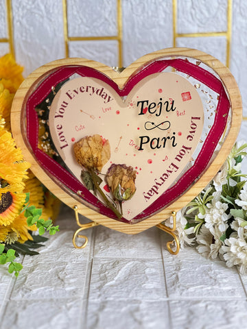 Resin 8inch Heart wooden frame with Card & 2 Roses , Couple text , Flowers Preservation