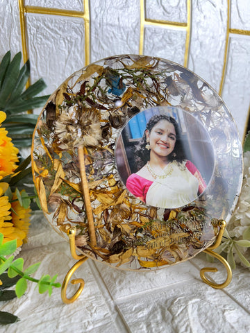 Resin 6inch round with Photo & Name , Date with Metal Stand Flower Preservation