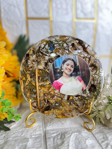 Resin 6inch round with Photo & Name , Date with Metal Stand Flower Preservation