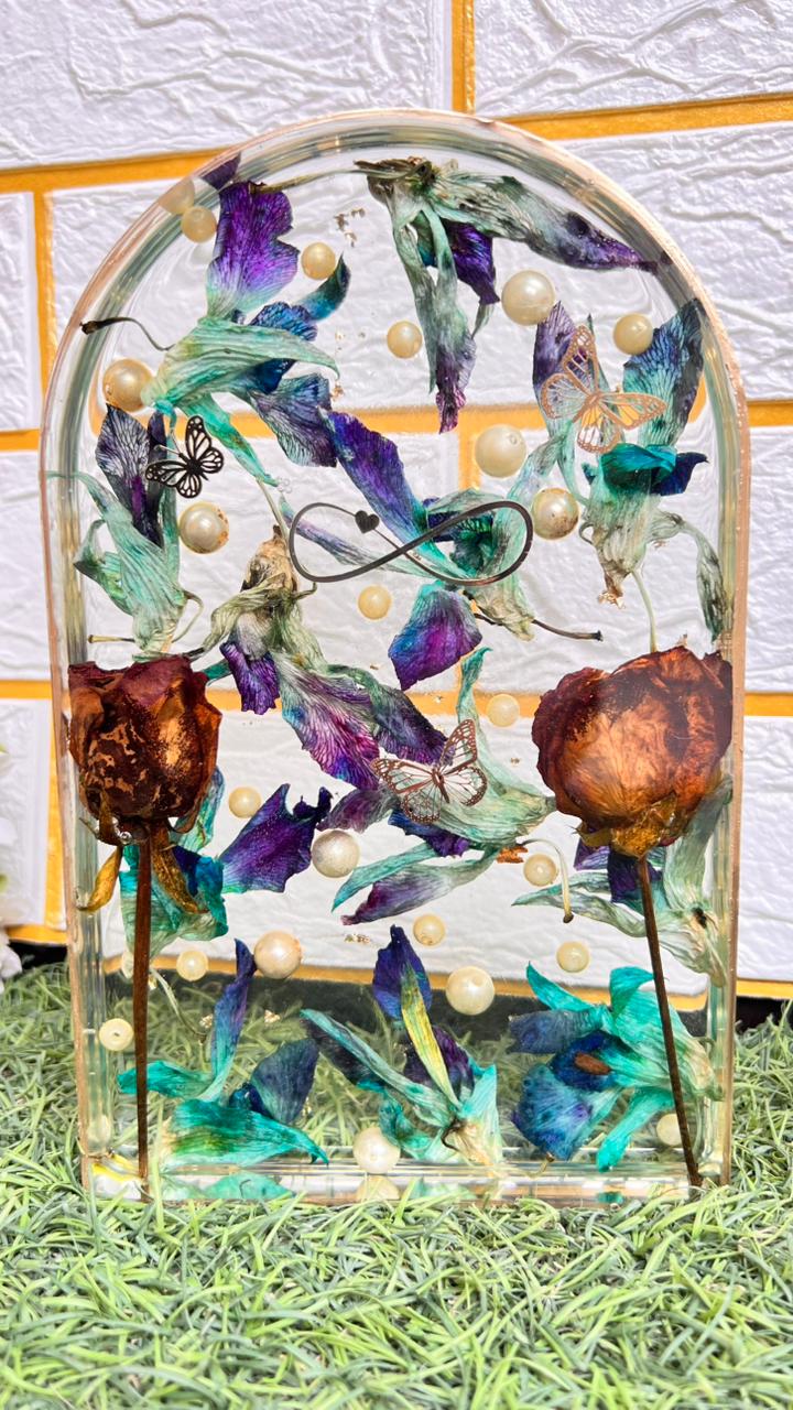 Resin Arch Shape Block with infinity sign & Butterfly's Sign With Flowers / Resin completely Pendent set with Real Roses Petals Flowers Preservation