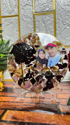 Resin 5inch round with base flowers petals with Photo & Text Side Flowers with stand Flowers Preservation