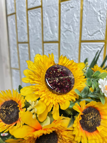 Resin Round Keychain with text & Real roses Petals Flowers Preservation