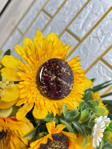 Resin Round Keychain with text & Real roses Petals Flowers Preservation